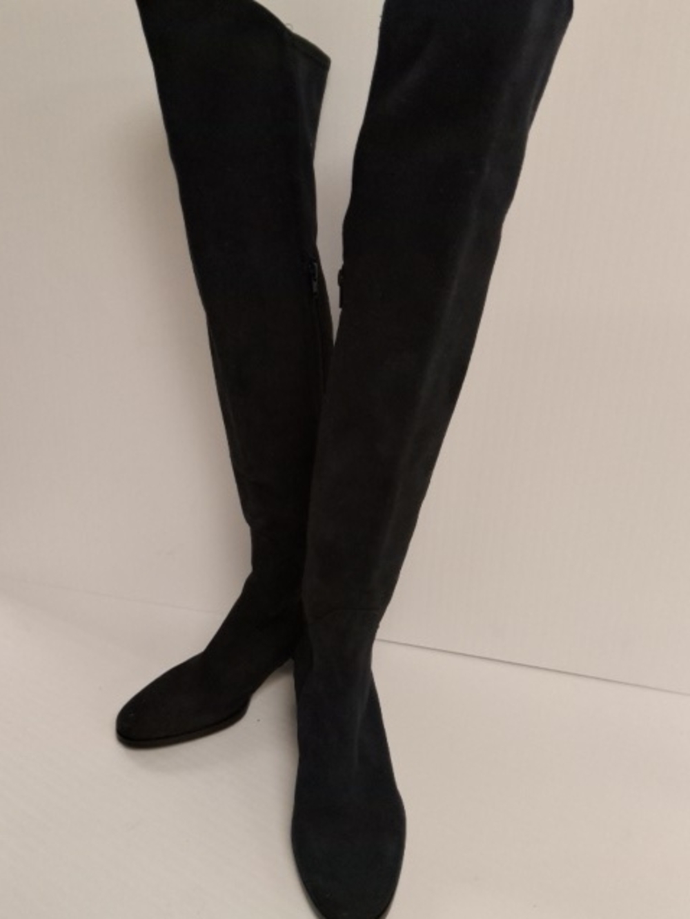 Vero Cuoio Black Over-the-Knee Suede Boots Size 7 1/2 US